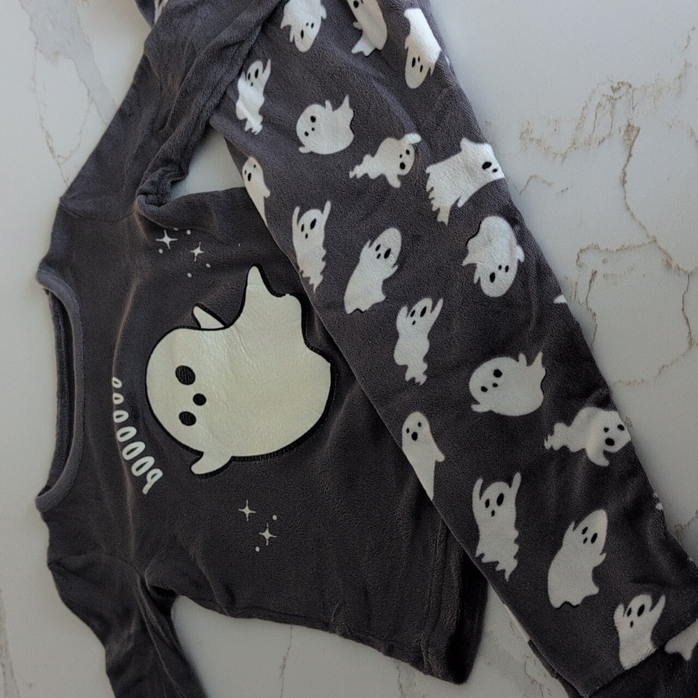 Ghost Print Pajama Set 4T - Picture 7 of 7